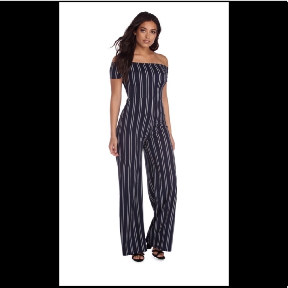 Navy & white striped jumpsuit size L